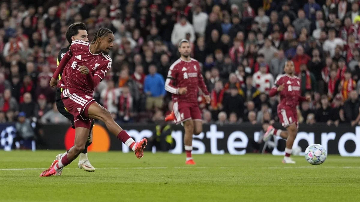 Bradley Barcola explains what convinced him to join Liverpool