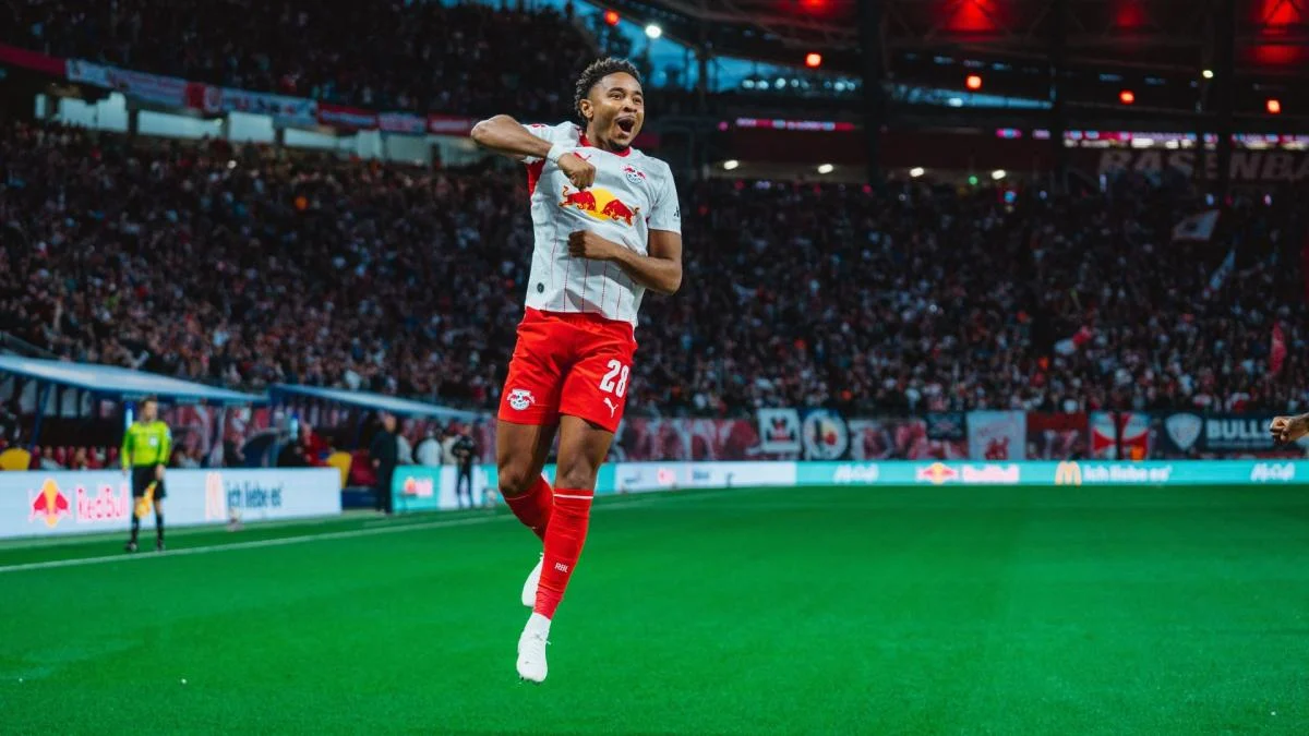 Bundesliga: driven by a hat-trick from Nkunku, Leipzig crushes Frankfurt
